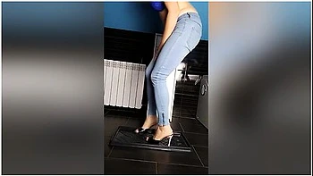 Anna Perv Drink And Piss In Her Jeans