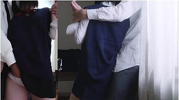 カチイキ甘イキしまくり脚カックカクのふんわりホフ清楚系女子生もちろんおチンホても未成熟の子宮口かしっかり下かってくるまて執拗にイカされ生中ひゅっひゅキメられます