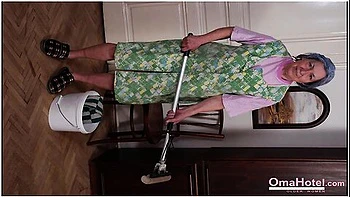 Slideshow Granny Sex Compilation Video