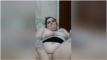 Aries Smoking And Fucking Herself