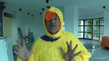 18-Year-Old Mary Monroe Gets An Anal Creampie in POV