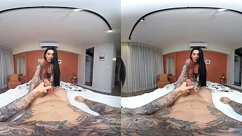 PURITYVR Seductive bombshell with Polly Persch