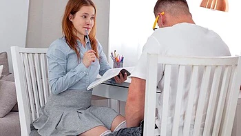 Good redhead hottie Nicole Murkovski knows how to give a hot blowjob