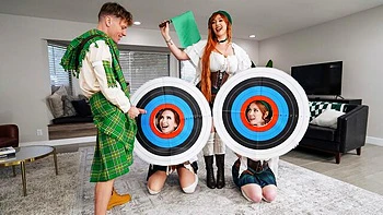 Nickey Huntsman and Aaliyah Love both love intensive dick-riding