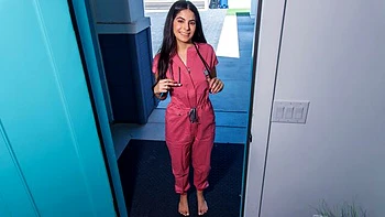 Flexible young brunette Angel Gostosa is feeling a long dick inside