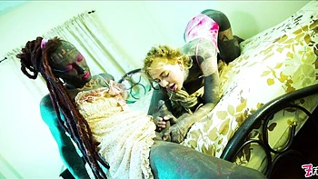 Filly inked babes Anuskatzz and Lily Lu both love fucking with a dildo