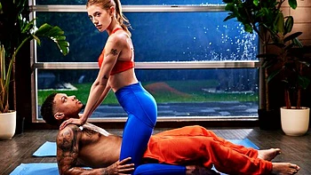 Sweet and intensive pound in the cowgirl pose with a hot Barbie Feels