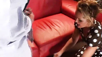 Hypnotic nymph's cumshots clip