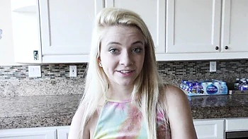 Hd action with fiery Riley Star from Deutscher Amateur Sex