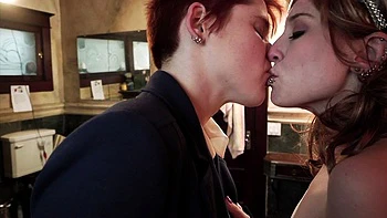 Janet and Proxy's camille bee sex