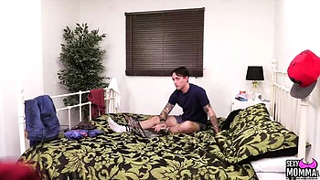 Insatiable lassie's step-mom action