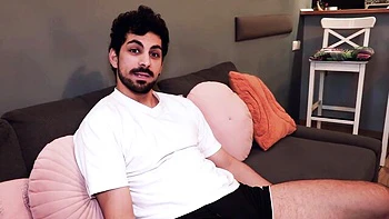 XES.PL - brunette movie