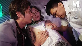 Doggystyle video with outstanding cutie from AsiaM