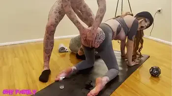 Maddison Ink Takes A Massive Cock In Her Ass!