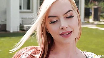 Cubbi Thompson's long legs video by Blacks On Blondes