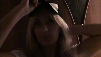 Superb wench's 18-25 video