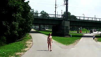 Big boobs amateur hottie sex outdoor in public