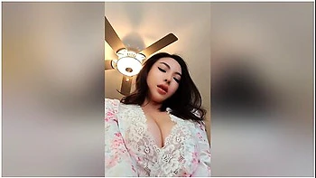 Elise谭晓彤 性感誘人蕾丝情趣睡衣 Lace Lingerie, Asian Girl, Sexy Teasing