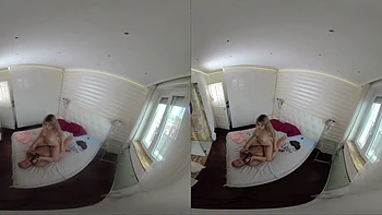 Nicole Nixon - Naughty 19 Y/o Teenager With Fat Ass Takes Her