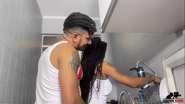 Dotado Fodendo O Cuzinho Da Novinha