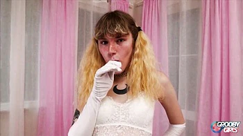 Grooby Girls - cosplay smut