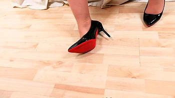 Big boobed mature Mimi from the Far East