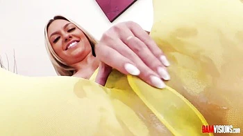 Flirty Phoebe Kalib sucks big cock deep