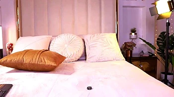 Solo amateur teen masturbates in lingerie