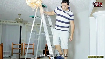 EL ELECTRICISTA: Blowjob, Doggy  Big Tits Porn