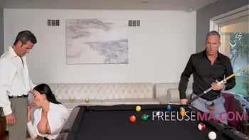 Assistant MILF Freeused By Business Partners