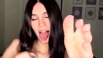 Kylie Haale's Footjob and JOI Solo Show