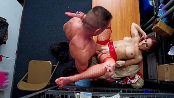 Redhead milf Elise London enjoys riding cock in reverse cowgirl