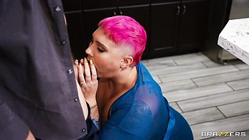 An awesome pink-haired chick Jadynn Stone rammed in the cowgirl pose