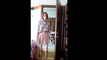 Amateur Webcam Chick Masturbates On Webcam More at