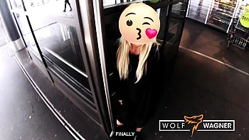 Harleen Van Hynten and Berlin's public cumshot xxx by Wolf Wagner Com