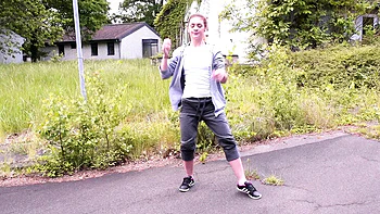 Sexy MILF Lullu Gun Outdoor Sex After Yoga & Jogging - Public Fetish Couple Casting