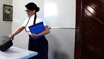 Brunette Milf In Red Stockings Webcam Toying