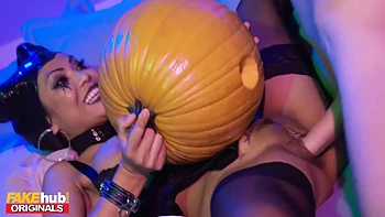 Thai Teen Leaves Party To Ride Big Cock Before Halloween