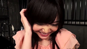 Shino Aoi affronte courageusement 5 bites