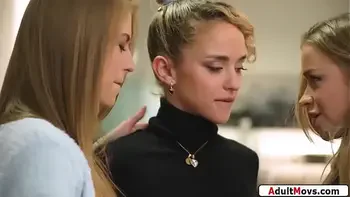 AdultMovs.com - Three lesbians rim oral n toy each other