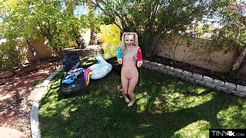 Long-haired blonde Cecelia Taylor fucked missionary with passion