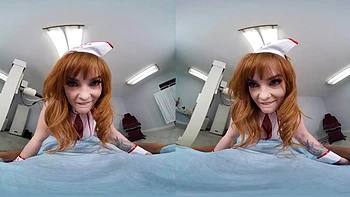 Rousse VR seins énormes cowgirl et missionnaire