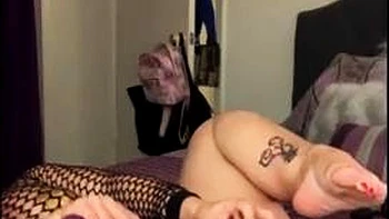 Thot blonda squirts and cant handle no more: Big Tits, Babe  Big Ass Porn