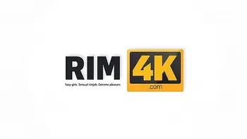RIM4K. Stud has to postpone cleaning because of sex with two roomies