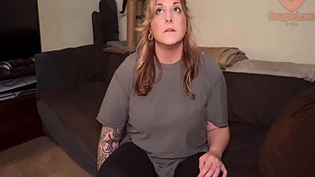 Cuñado virgen recibe mamada de su hermanastra tras 10 años preso