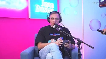 Busty Latina Mayaofi Rides Sybian Machine Hard and Gets Facial Cum from Cameraman