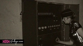 Tarra White y Eliska Cross follan lesbianas con tetas grandes