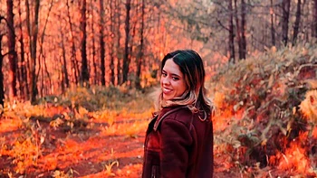 Couple fucking wild in the forest, no one watching