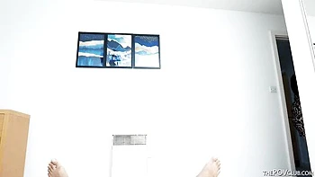 Жаркая Авa ебется без тормозов