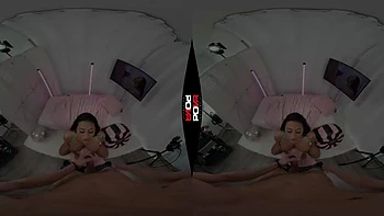 Milf Pornstar Starr Fucked in VR